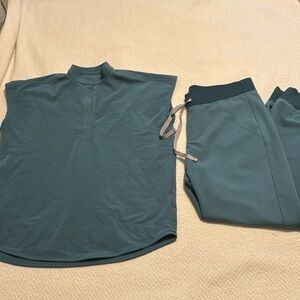 Figs rafeala top and joggers